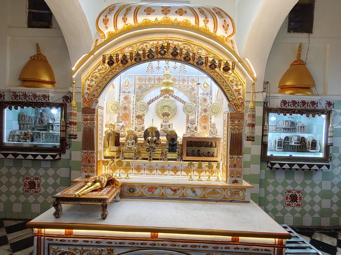 Temple Photo